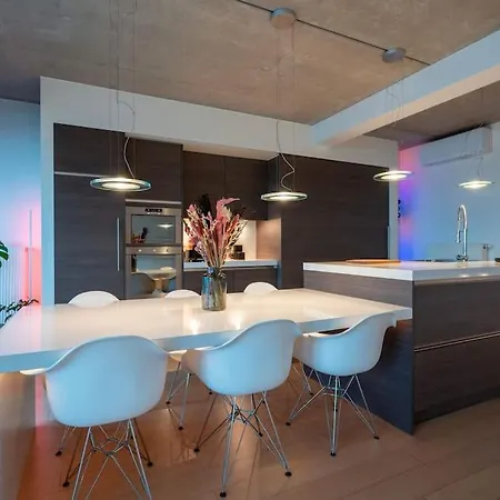 London 993 Loft 402 Appartement